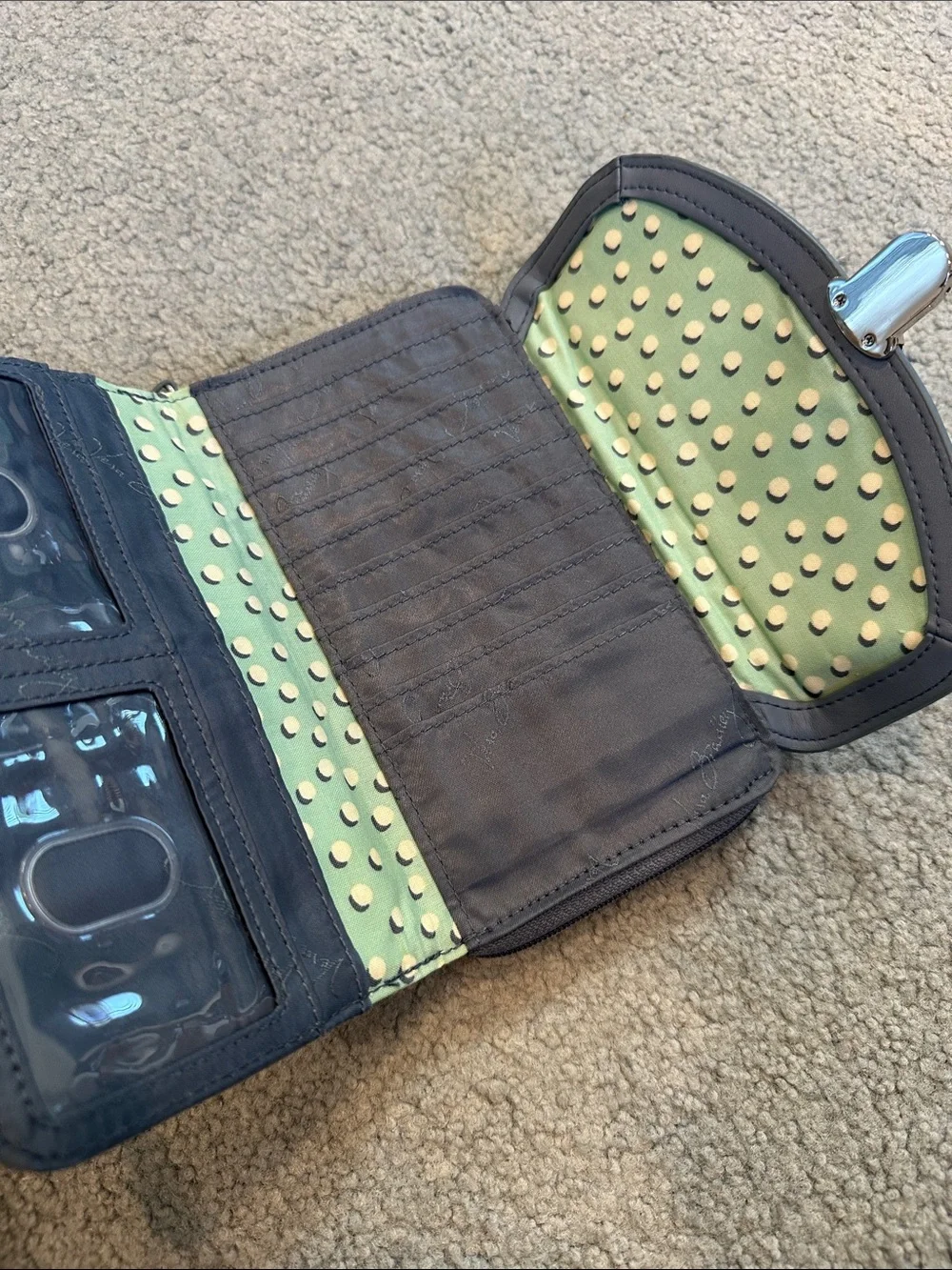 Floral Quilted Wristlet Clutch in Light Green and Gray